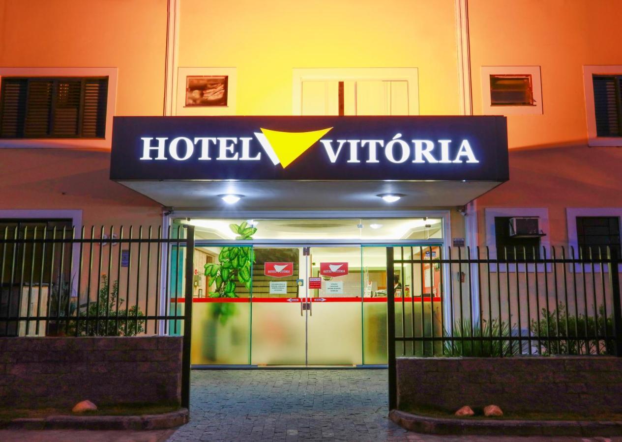 Hotel Vitoria 핀다모냥가바 외부 사진